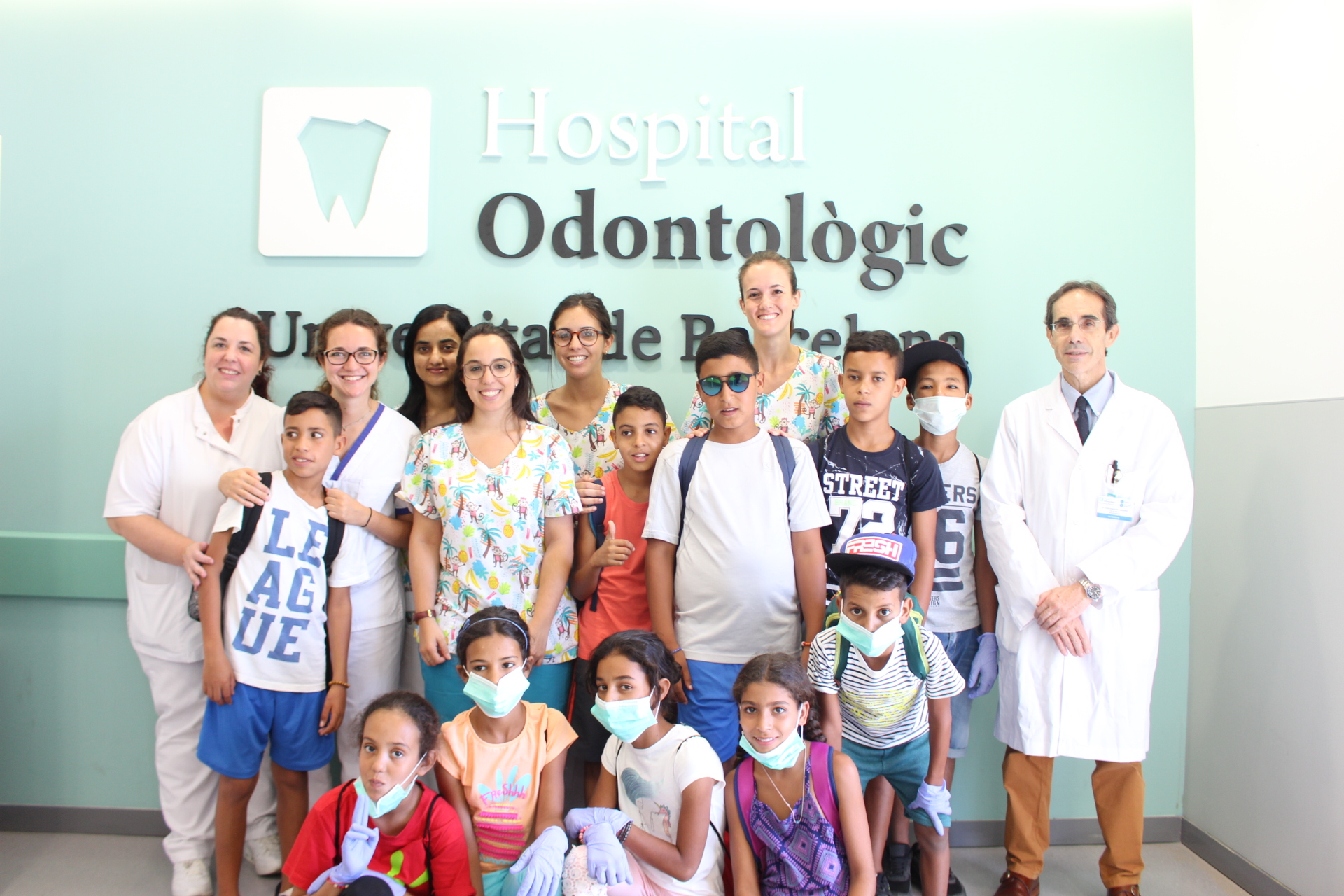 L’Hospital Odontològic Universitat de Barcelona visita als nens saharauis